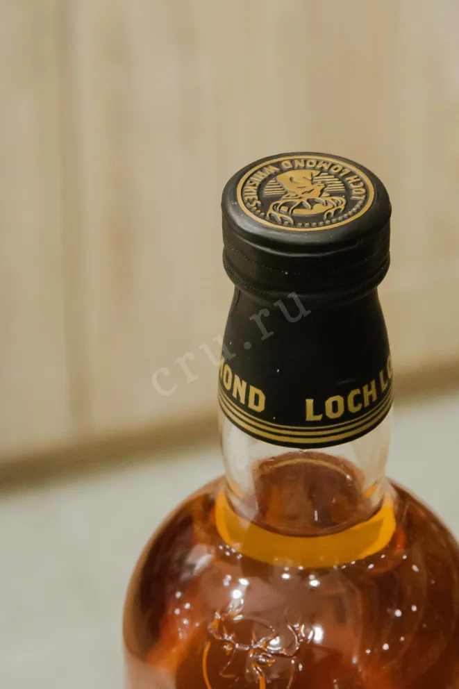 Пробка Loch Lomond Single Malt 10 years in gift box 0.7 л