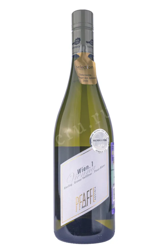 Вино Weingut R&A Pfaffl 0.75 л