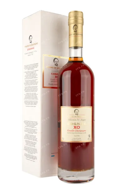 Коньяк Pierre de Segonzac Selection des Anges XO in gift box  0.7 л