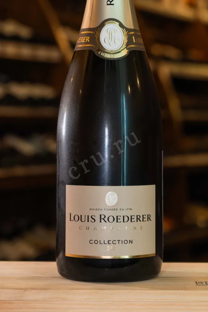 В магазине Крю Профи Louis Roederer Collection 245 in gift box 2020 0.75 л