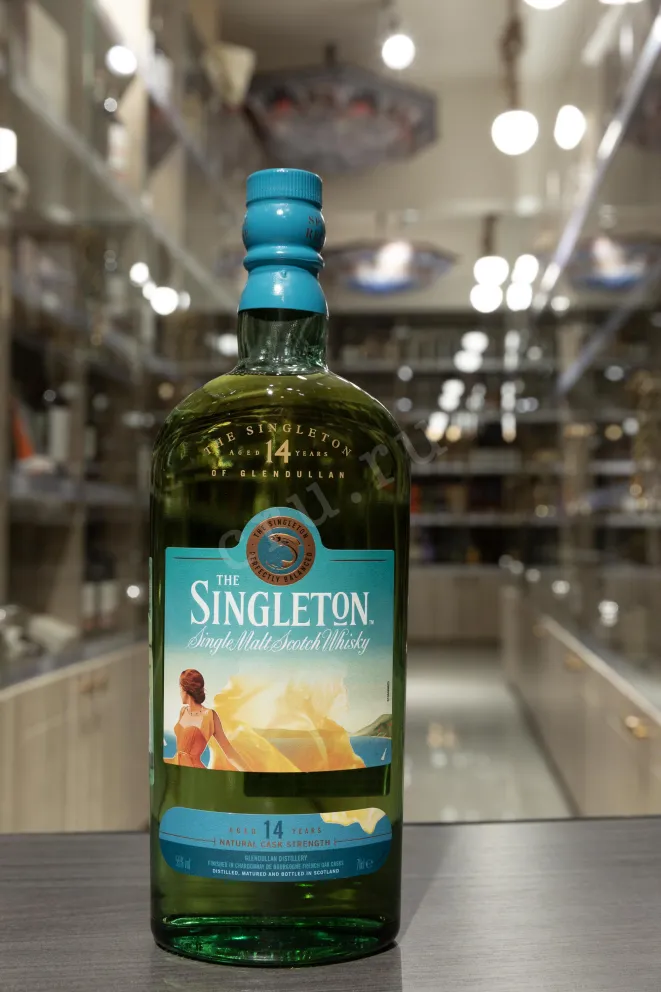 В магазине Крю Профи The Singleton The Silken Gown 14 years old in tube 0.7 л