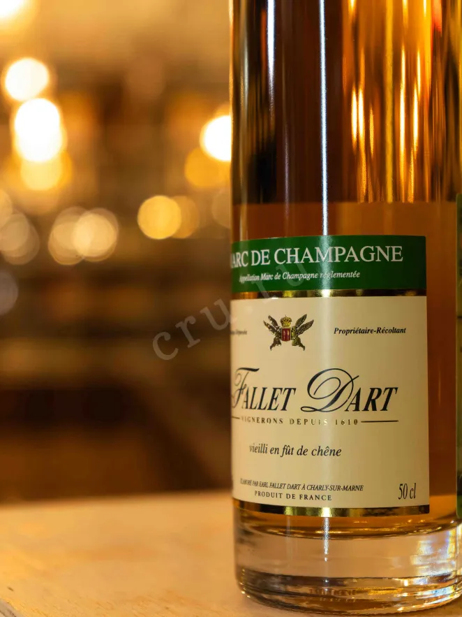 В магазине Крю Профи Fallet Dart Marc De Champagne AOC 0.5 л