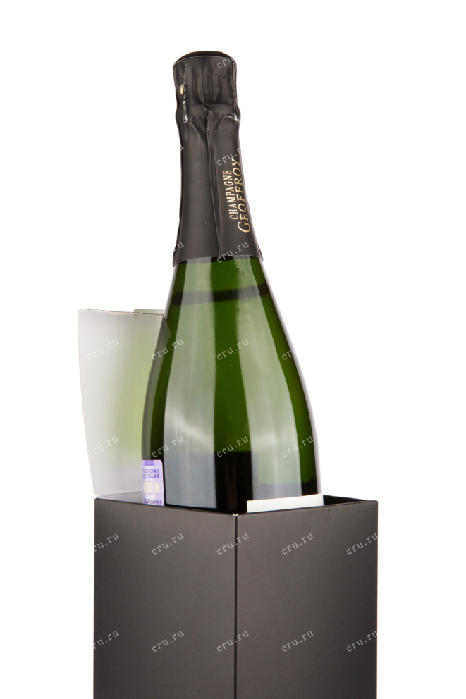 Подарочная коробка игристого вина Geoffroy Purete Brut Premier Cru gift box 2014 0.75 л