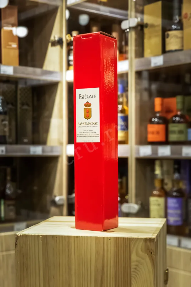 В магазине Крю Профи Domaine d'Esperance Les Tresors de d'Artagnan 1962 0.35 л