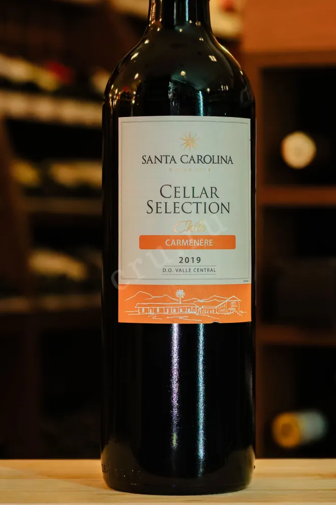 В магазине Крю Профи Santa Carolina Cellar Selection Carmenere 2019 0.75 л