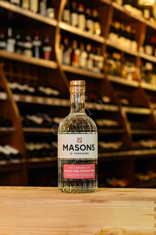 В магазине Крю Профи Masons of Yorkshire Pear & Pink Peppercorn 0.7 л