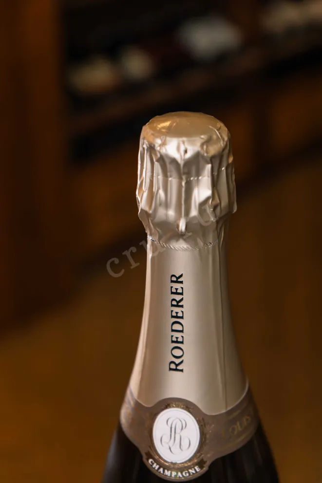 Пробка Louis Roederer Collection 245 in gift box 2020 0.75 л