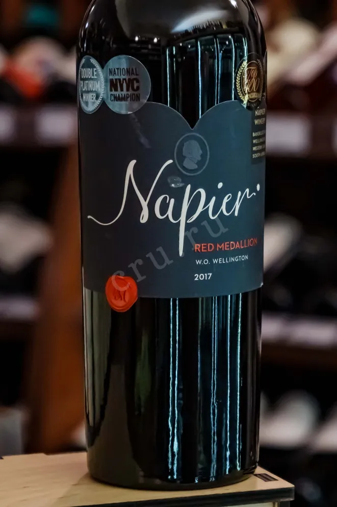 В магазине Крю Профи Napier Red Medallion Wellington 2017 0.75 л
