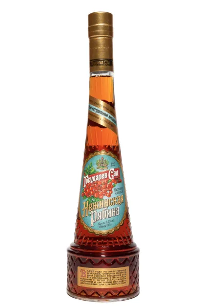 Настойка Государев Сад Нежинская Рябина Сладкая  0.5 л