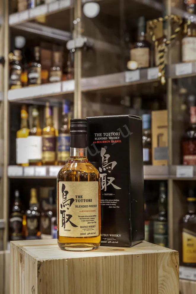 В магазине Крю Профи the Tottori Bourbon Barrel gift box 0.5 л