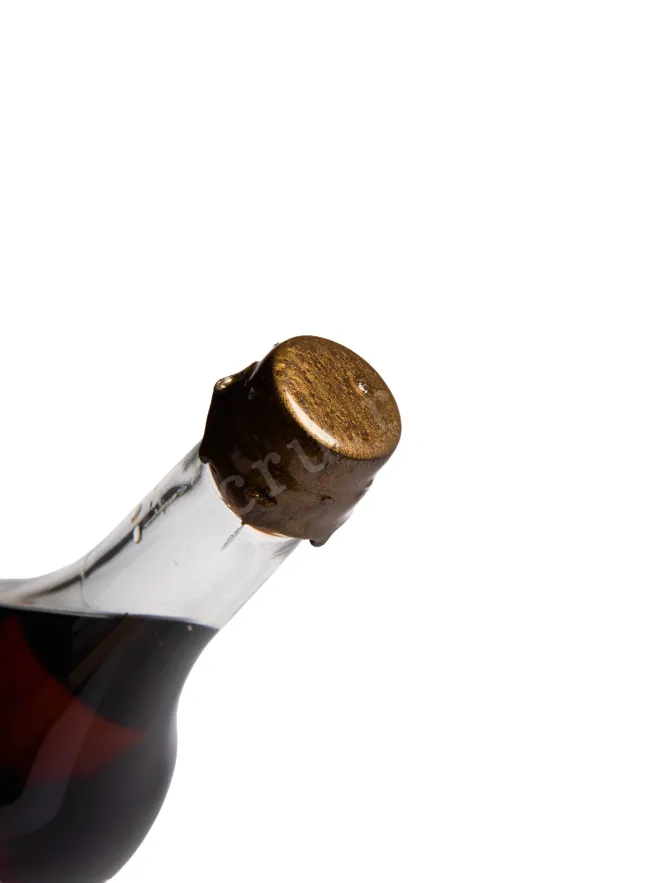 Пробка Laterrade Chateau de La Pouche Armagnac Tenareze 1981 0.7 л