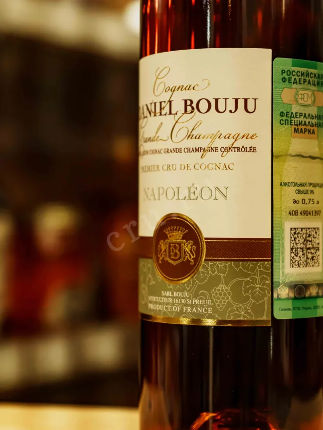 В магазине Крю Профи Daniel Bouju Napoleon 0.7 л