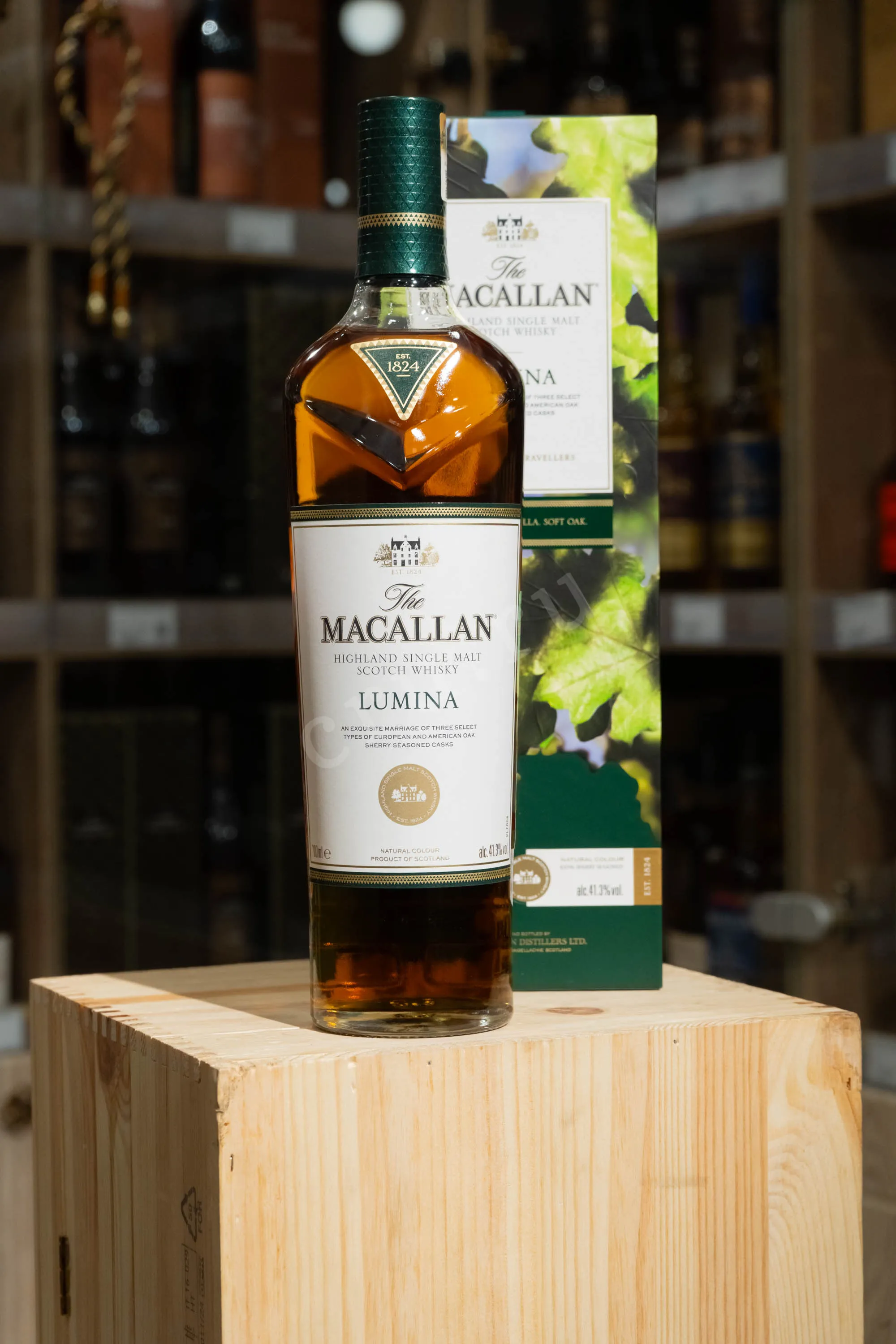 Macallan Lumina gift box 0.7 л купить - Шотландский виски Макаллан