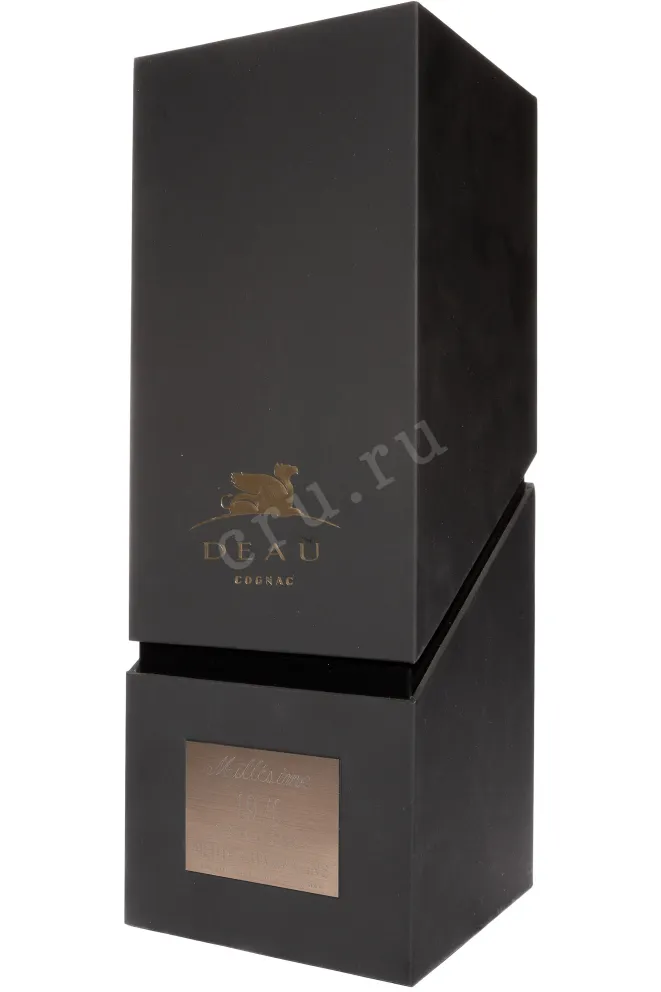 Подарочная коробка Deau 1970 0.7 л