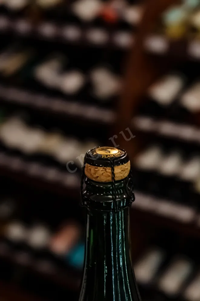 Пробка Staffelter Hof Riesling Sekt Brut 2018 0.75 л