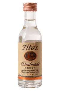Водка Титос  0.05 л