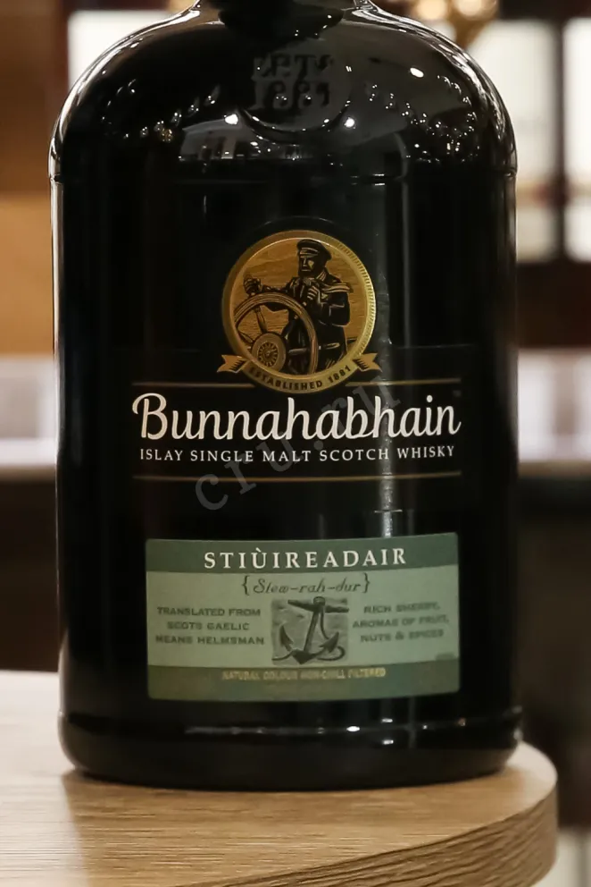 В магазине Крю Профи Bunnahabhain Stiuireadair 0.7 л