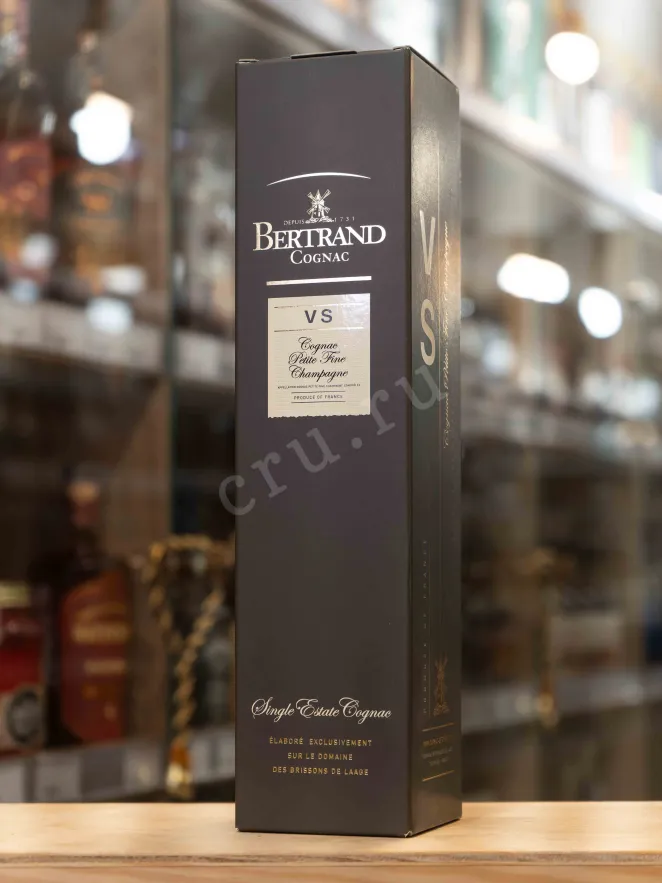 В магазине Крю Профи Bertrand VS gift box 0.7 л