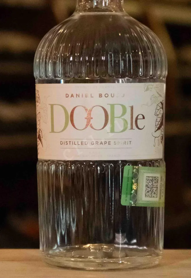 В магазине Крю Профи Daniel Bouju Eau-De-Vie Dooble 0.7 л