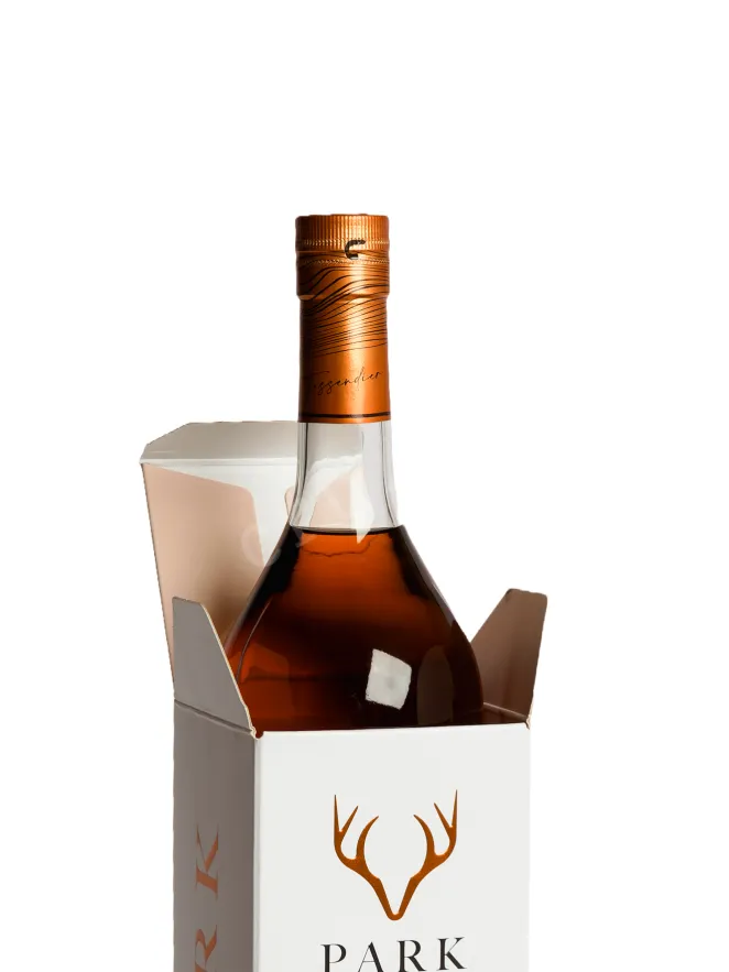 Коньяк Park Reflet Cuivre VSOP 5 Years Old in gift box  0.7 л
