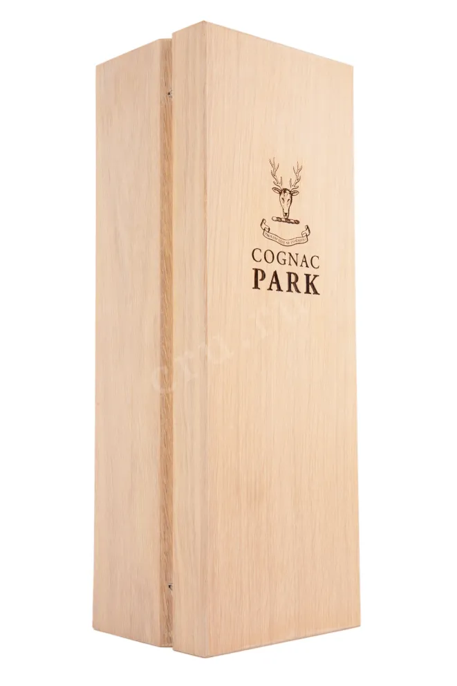 Коньяк Park Cigar Blend  0.7 л