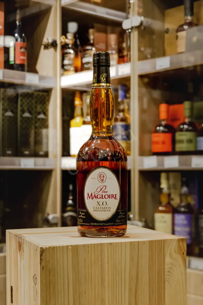 В магазине Крю Профи Pere Magloire XO 0.7 л