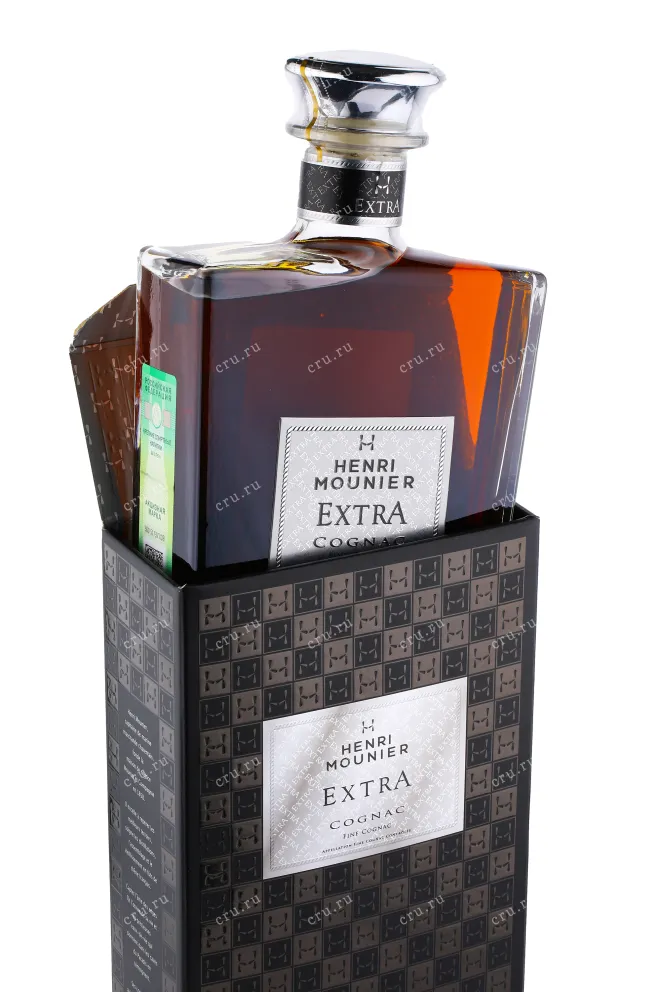В подарочной коробке Henri Mounier Extra 0.7 л