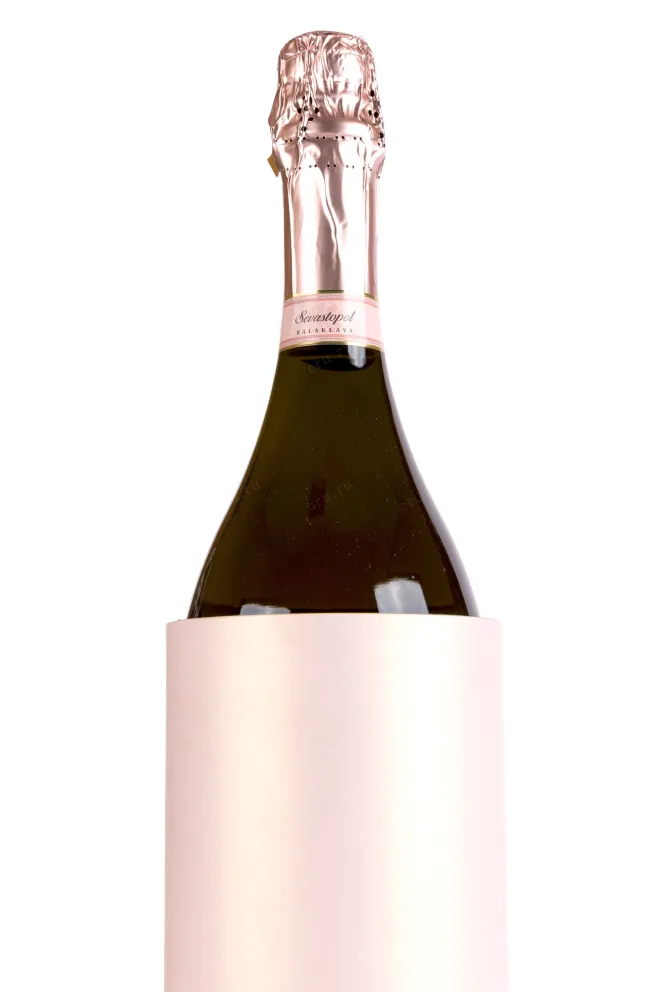 В тубе Cuvee de Vitmer Brut Rose in tube 2018 0.75 л