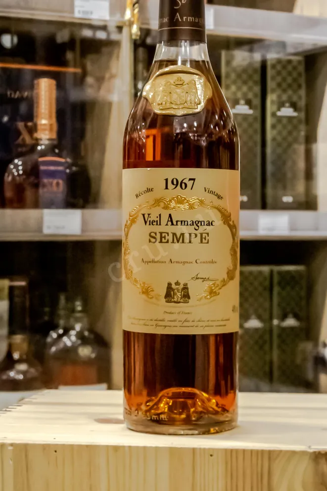 В магазине Крю Профи Sempe 1967 0.7 л