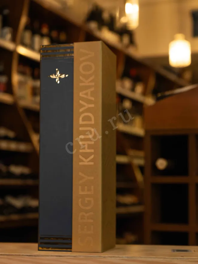 В магазине Крю Профи Marshal S.A. Khudyakov Collector's in a gift box 2005 0.7 л