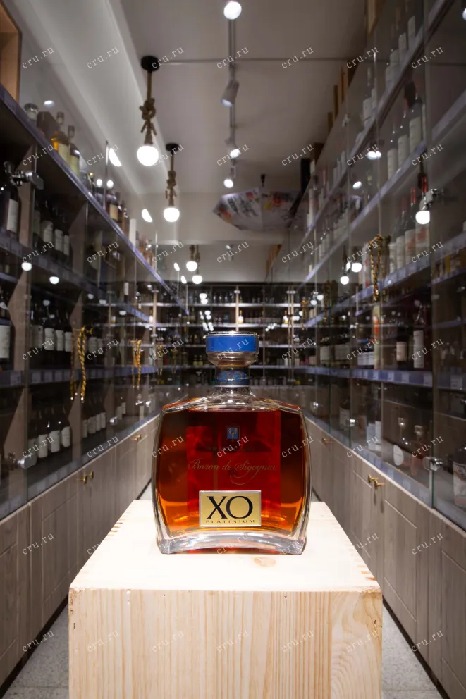 В магазине Крю Профи Baron de Sigognac XO Platinum gift box 0.7 л