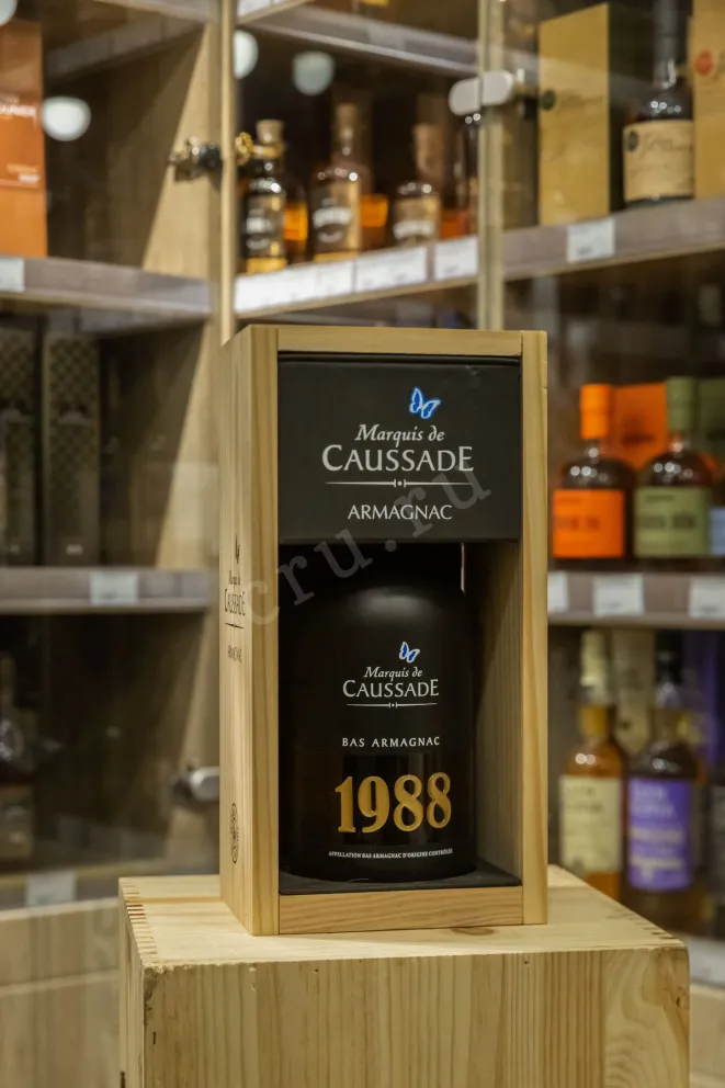 В магазине Крю Профи Marquis de Caussade 1988 0.7 л