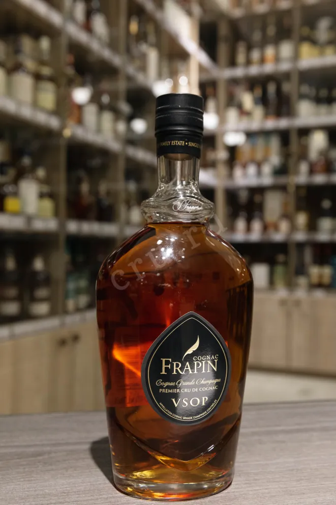 В магазине Крю Профи Frapin VSOP 0.7 л