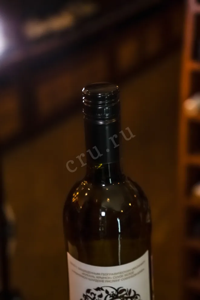Пробка Amphitrion Caberne 2019 0.75 л