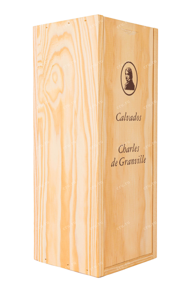 Деревянная коробка Charles de Granville VSOP Vieille Reserve 0.7 л