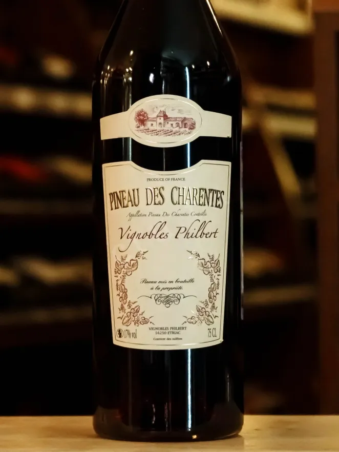 В магазине Крю Профи Vignobles Philbert Rouge 2021 0.75 л