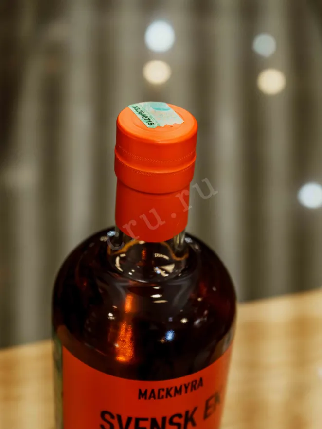 Пробка Mackmyra Svensk Ek with gift box 0.7 л