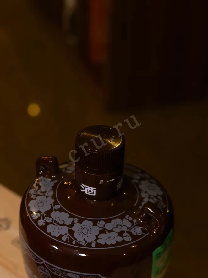 Пробка Fenjiu Laobai in gift box 0.475 л
