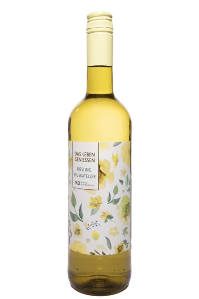 Вино Winzer Von Baden Das Leben Geniessen Riesling Muskateller 2023 0.75 л