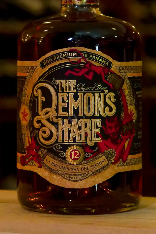 В магазине Крю Профи Demon's Share 12 years in tube 0.7 л