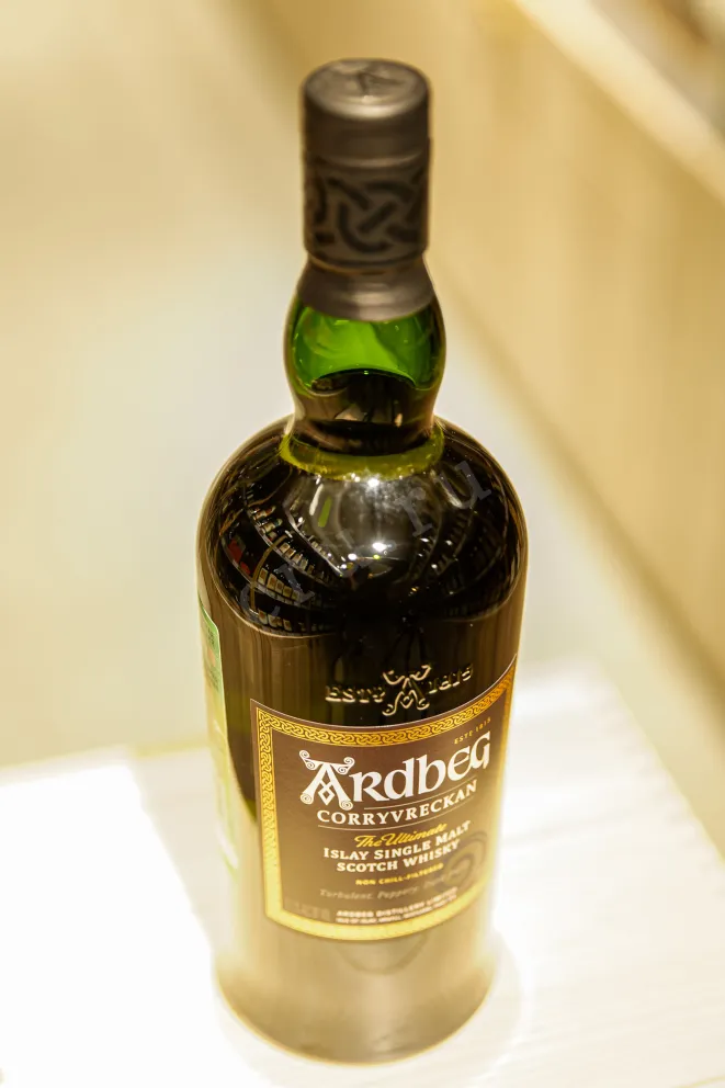 В магазине Крю Профи Ardbeg Corryvreckan 0.75 л