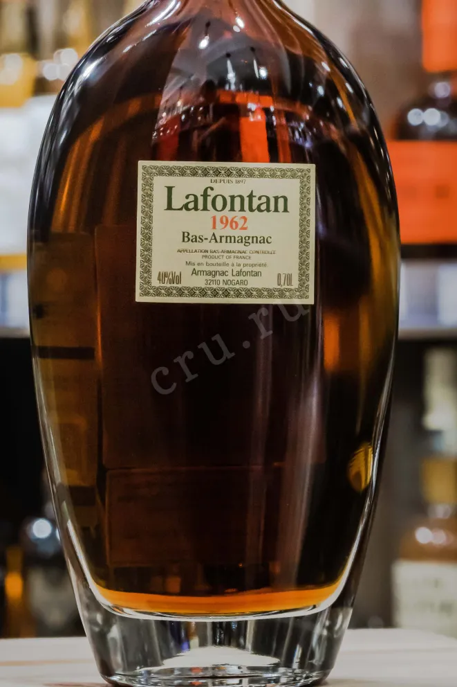 В магазине Крю Профи Lafontan 1962 0.7 л