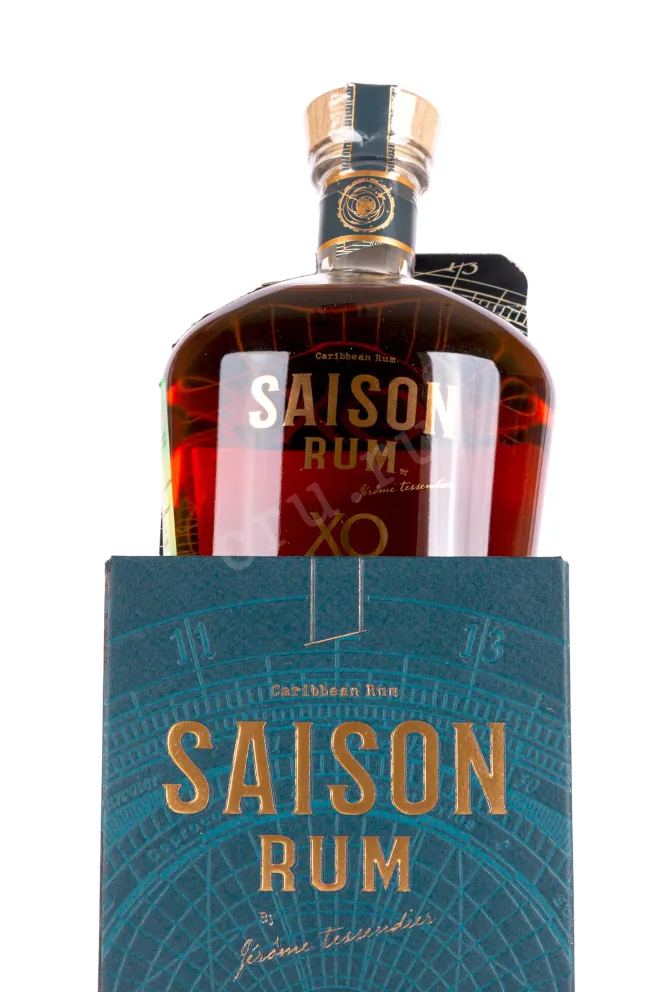 В подарочной коробке Saison XO gift box 0.7 л