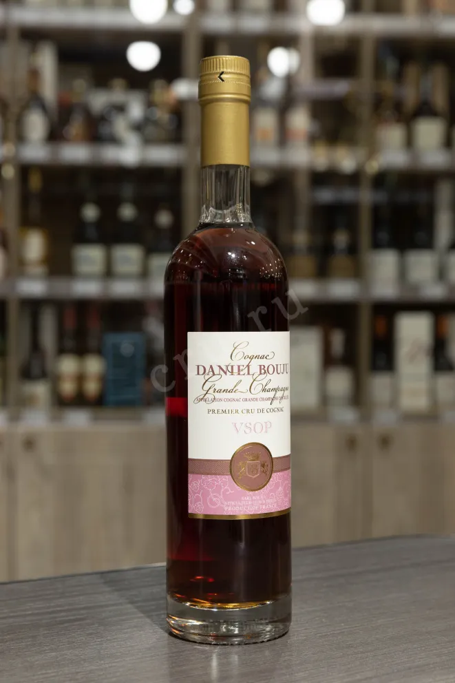 В магазине Крю Профи Daniel Bouju VSOP Premier Cru De Cognac in gift box 0.5 л