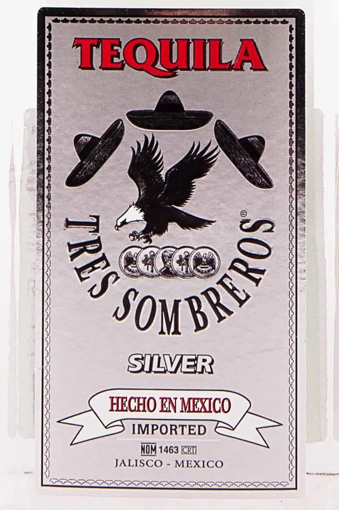 Этикетка Tres Sombreros Silver 0.7 л