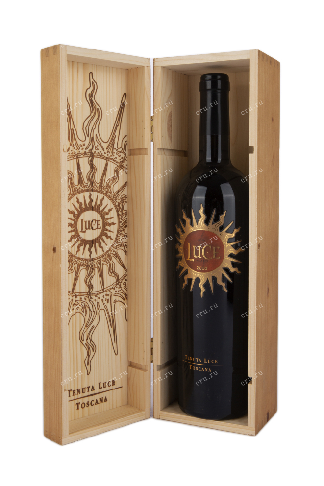 Подарочная коробка вина Luce della Vite in wooden box 2018 0.75 л