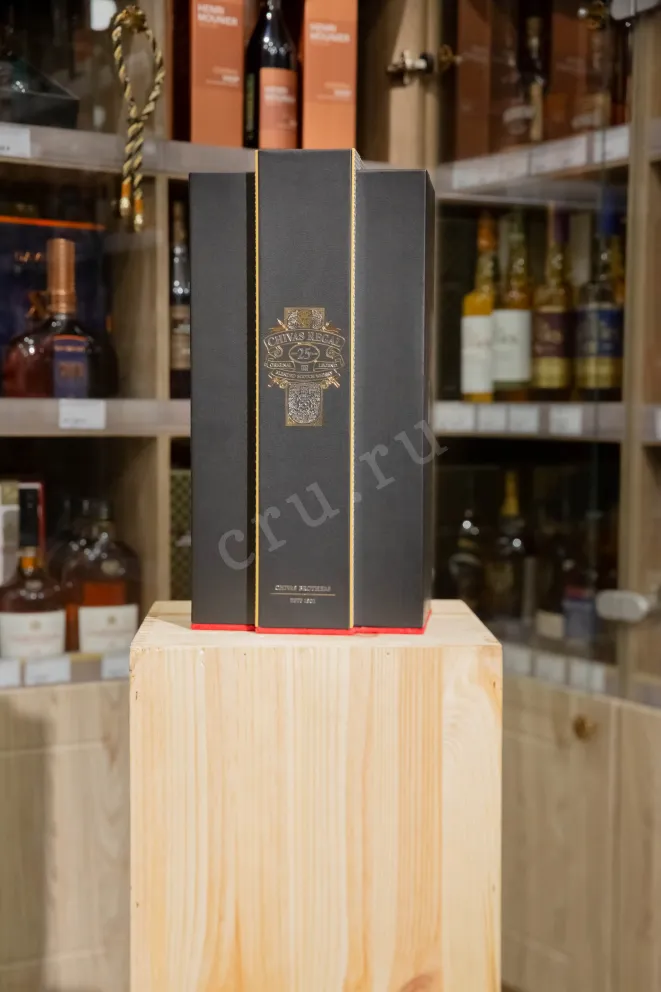 В магазине Крю Профи Chivas Regal 25 years 0.75 л