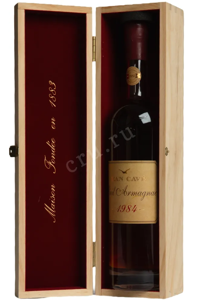 В деревянной коробке Jean Cave Vieil Armagnac 1984 AOC wooden box 1984 0.7 л