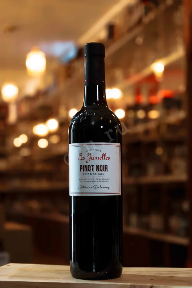 В магазине Крю Профи Les Jamelles Pinot Noir 2024 0.75 л