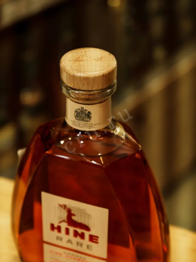 Пробка Hine Rare VSOP in gift box 0.7 л